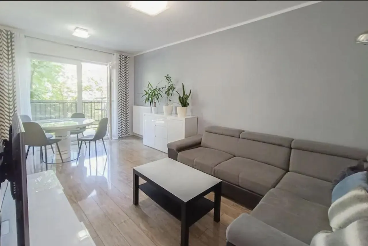 شقة وارسو  في Czapelska 60M2 Nowoczesny Apartament! بولندا